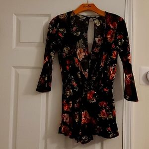Flower shorts romper